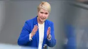 Rentenstreit eskaliert: Schwesig attackiert Kanzler Merz frontal