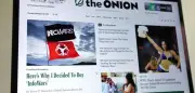 Satireportal The Onion will Verschwörungsplattform Infowars mit Lizenzvertrag übernehmen