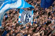 Schalke 04: Fans bestimmen Aufwärm-Musik per App-Abstimmung in der 2. Bundesliga
