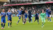 Schalke 04: Noch vier Siege bis zum Bundesliga-Aufstieg - Königsblau in Hochform