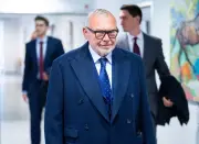 Signa-Insolvenz: Gerichtsstreit um Millionenhonorar für Ex-Kanzler Gusenbauer