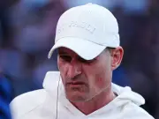 St. Pauli feiert Bosnien-Held Vasilj: Blessin setzt auf WM-Schwung im Abstiegskampf