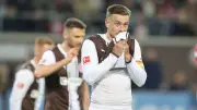 St. Pauli zerlegt sich selbst: Pannen-Party ermöglicht Bayern-Klatsche