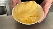 TikTok-Trend im Test: Selbstgemachte Harzer Käse-Chips aus dem Backofen