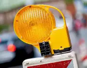 Verkehrseinschränkungen in Wolfen: Jahnstraße für Fahrbahnsanierung gesperrt