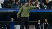 Vincent Kompany: Der Bayern-Trainer setzt mit lässigem Y-3-Outfit modische Akzente