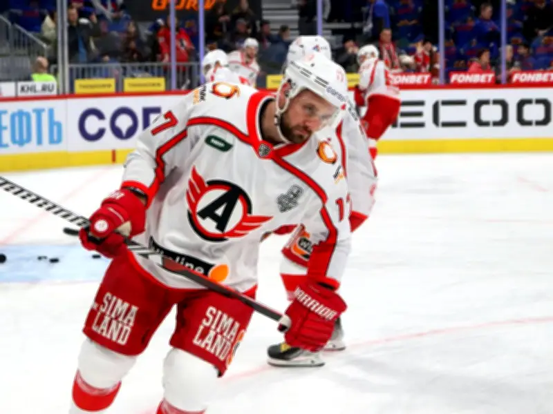 Adler Mannheim verpflichten Olympia-Silberheld Brooks Macek