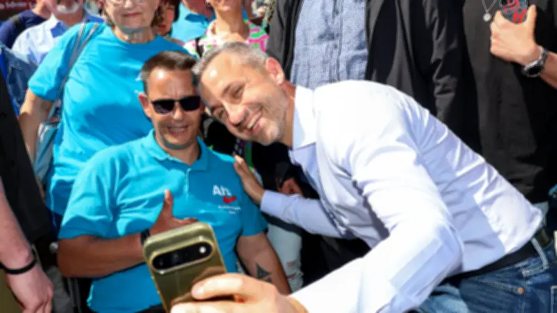 AfD-Familienfest in Schönebeck lockt 2.500 Besucher mit Gratis-Bier