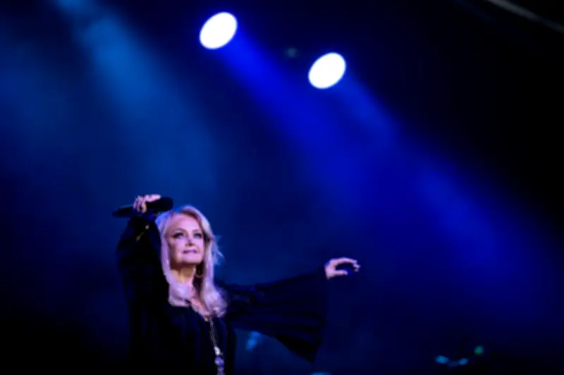 Bonnie Tyler: Not-OP in Portugal nach Darmperforation