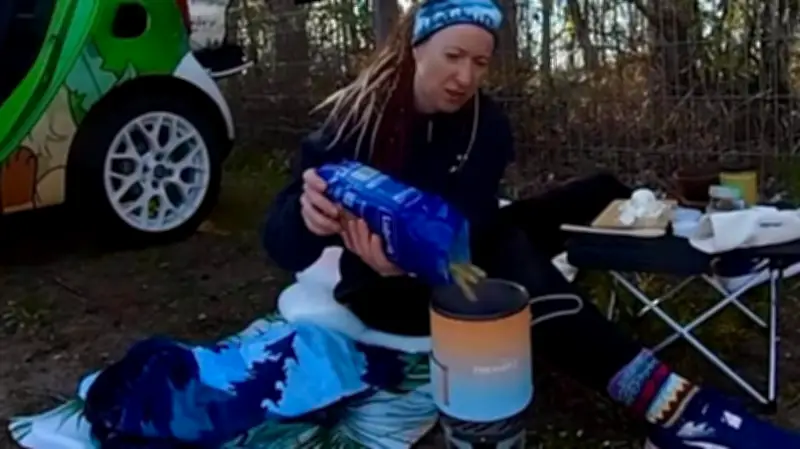 E-Smart-Camper: Diana Lichtenthal reist vom Erzgebirge zur Ostsee