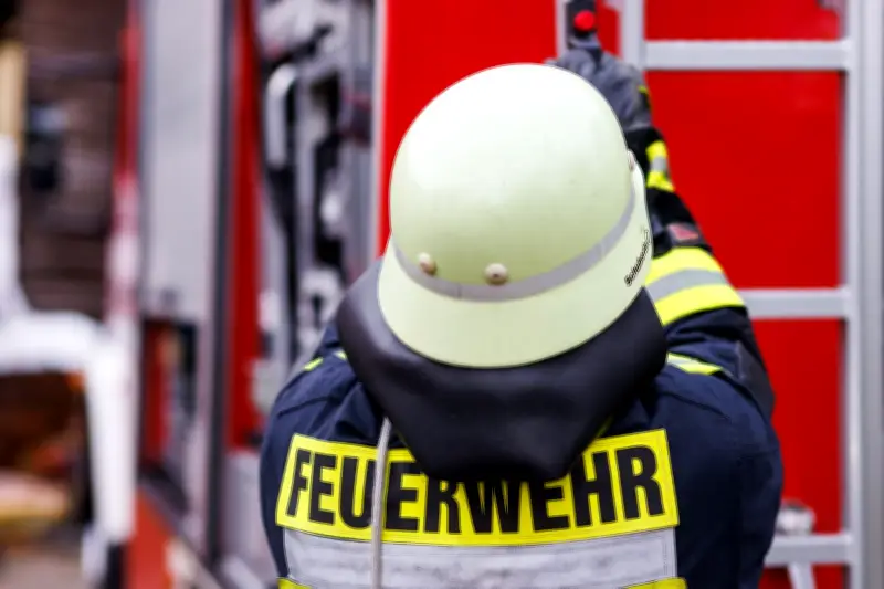 Großbrand bei Eisenacher Bahnhof: Lagerhalle zerstört