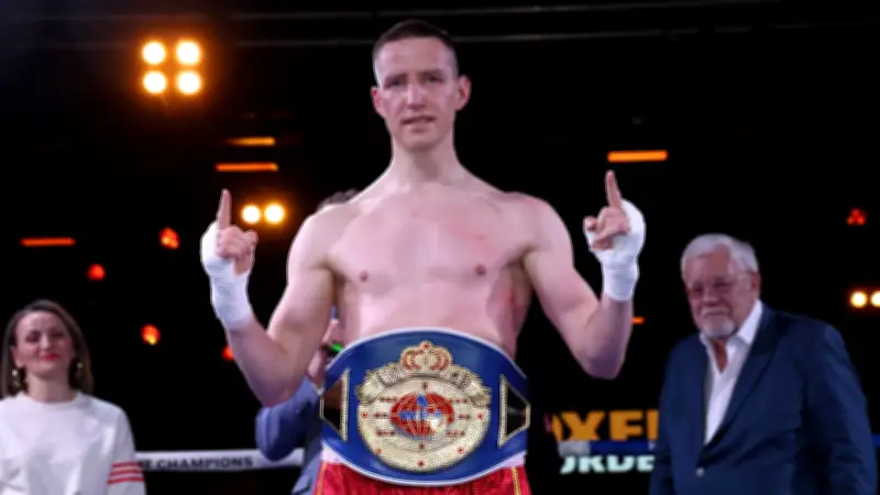 Hamburg hat wieder einen Box-Weltmeister: Alexander Pavlov siegt