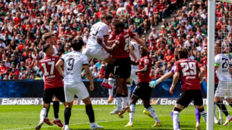 Hannover 96: Titz baut schwache Abwehr um