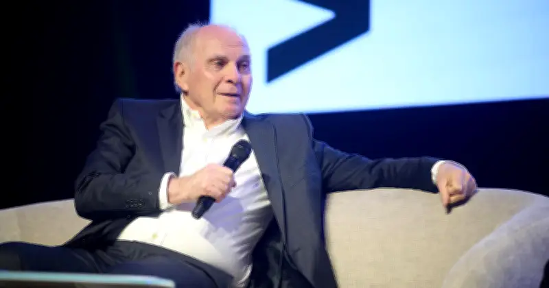 Hoeneß-Machtwort zu Laimer: Grenzen aufzeigen beim FC Bayern