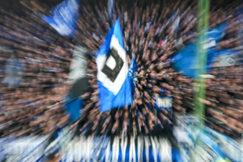 HSV-Spielerin Doucouré bricht nach Abpfiff zusammen