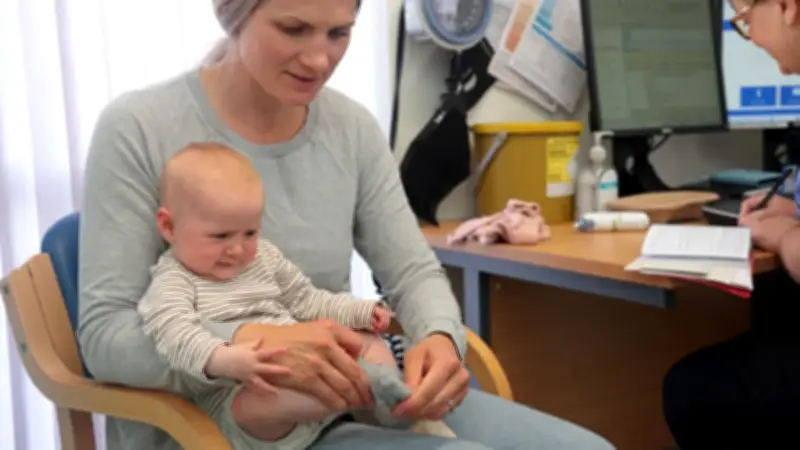 Krankenkassen-Leistungen für Kinder: Was Eltern wissen sollten