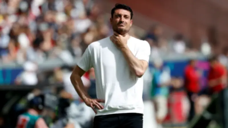 Krösche vermeidet Bekenntnis: Rieras Job bei Eintracht wackelt
