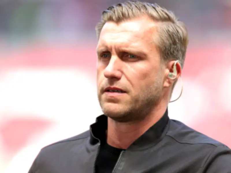 Krösche vermeidet Bekenntnis zu Trainer Riera nach Niederlage
