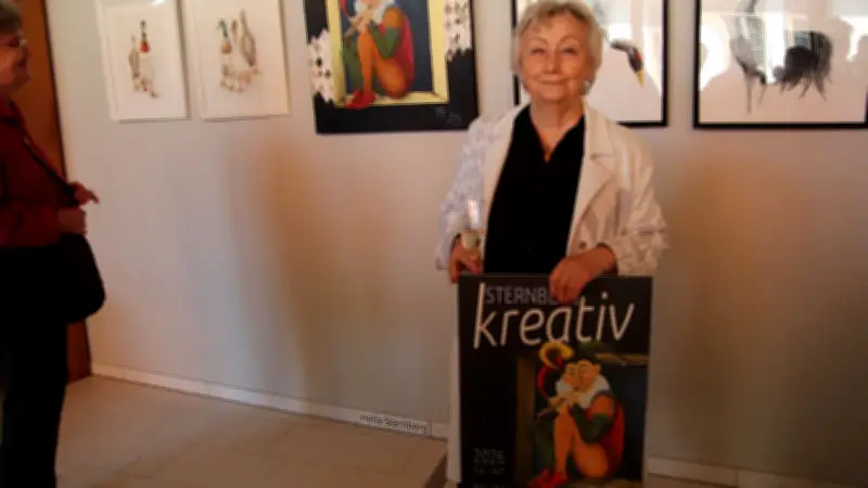 Kunst in Kirche und Museum: Hobbykünstler zeigen über 100 Werke