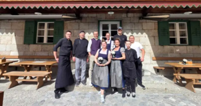 Manuel Neuer privat im Forsthaus Valepp: Geheimnis um Besuch