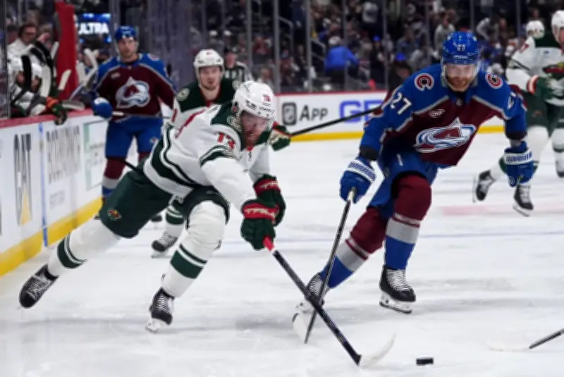 NHL-Playoffs: Nico Sturm droht mit Minnesota das Aus