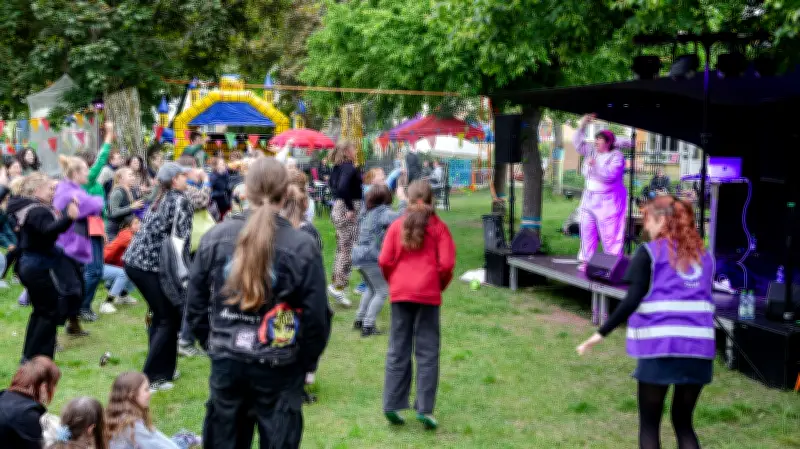 Queerfeministisches Festival „lücken_los“ in Merseburg: Programm 2026