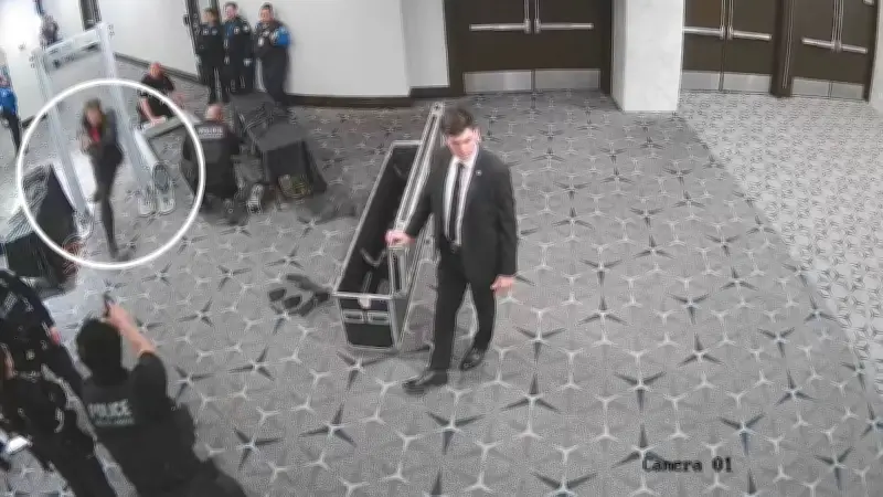 Schockvideo zeigt Dinner-Attentäter in voller Aktion