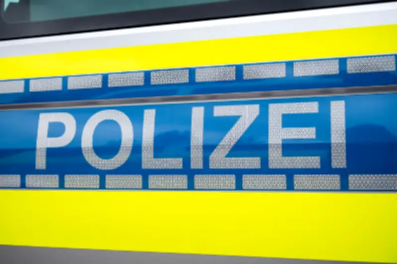 Schwerer Motorradunfall auf B81 bei Nordhausen: 23-Jähriger verletzt