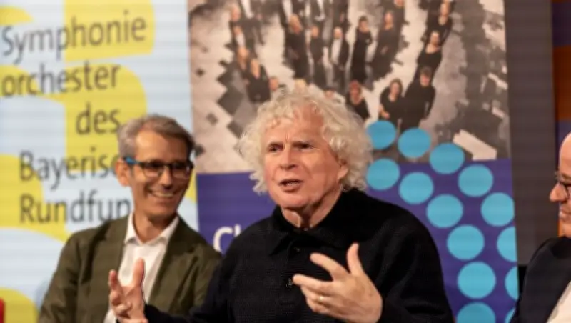 Simon Rattle: Saison vorgestellt, Konzertsaal noch Zukunftsmusik
