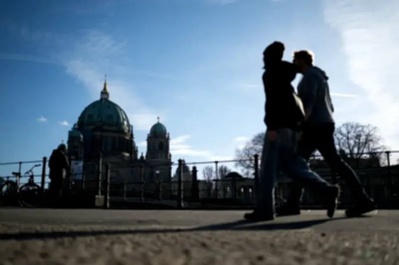 Sommerliches Wochenende in Berlin und Brandenburg mit bis zu 30 Grad