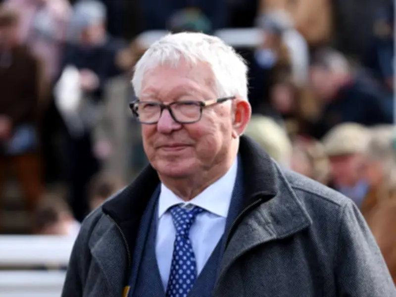 Sorge um Sir Alex Ferguson: Trainer-Legende im Krankenhaus