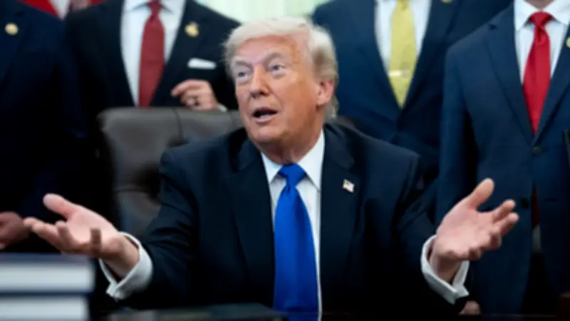 Trump lehnt Schutzweste aus Eitelkeit ab – Sicherheitsbedenken ignoriert
