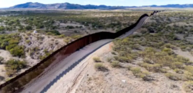 Trumps Grenzmauer beschädigt uraltes Bodenbild in Arizona