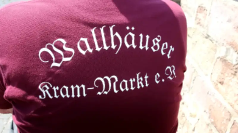 Wallhäuser Krammarkt: Pflanzen, Besen und Unterhaltung