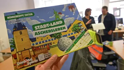 Ascherslebener entwickelt exklusive Mohrenköppe-Edition von Stadt Land Fluss