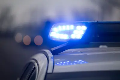 Auto rast in Menschengruppe in Leipzig: Mehrere Verletzte
