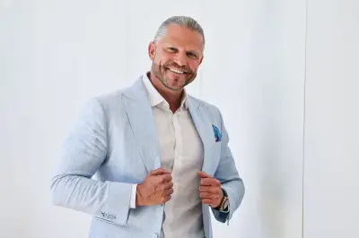 „Bachelor“ Janke lacht über Vergleich mit Trainer Polanski