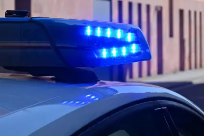 Falsche Waffe sorgt für Angst: Autofahrer in Potsdam bedroht