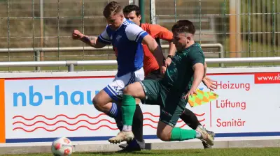 FCN bleibt im Titelrennen: 2:0-Sieg in Greifswald