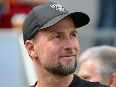 Hoeneß sieht Neffen Sebastian als möglichen Kompany-Erben bei Bayern