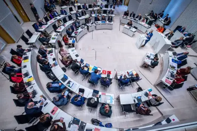 Landtag streitet über Reform der Verfassung zum Schutz der Gerichte