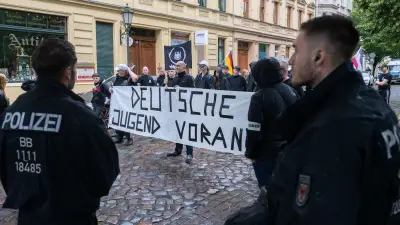 Razzia gegen rechtsextreme Jugendgruppen in Sachsen-Anhalt