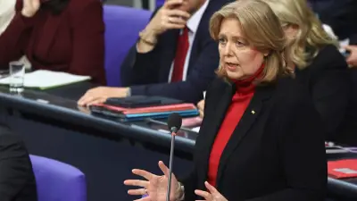 Tiede tobt: Bas' Aussage zur Einwanderung in Sozialsysteme ist „Lüge“