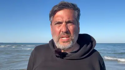 Wal Timmy nähert sich offenem Meer nach riskantem Manöver