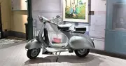 15-Jähriger auf geklauter Vespa: Flucht endet mit Sturz in München