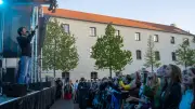 Arsenalplatz-Konzert von Jassin in Wittenberg: Fans warten bis zu 12 Stunden