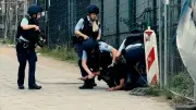 Hamburg: Festnahme nach Waffenmeldung in S-Bahn