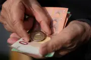 Ost-Länder zahlen 2,3 Milliarden Euro für DDR-Sonderrenten