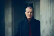 Robert Seethalers neuer Roman „Die Straße“: Geschichten vom Leben und Sterben