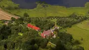 Schloss Spyker auf Rügen: Zwangsversteigerung am 18. Juni